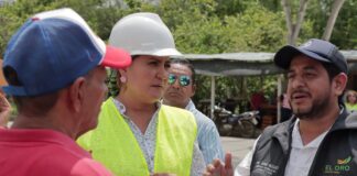 Jairo Vásquez, director de Obras Públicas del Gobierno Provincial, dijo que la obra está en su etapa inicial y registra un 15 % de avance. Al momento se realizan movimientos de tierra, colocación y compactación de la capa de mejoramiento para reparar y fortalecer la estructura de la vía.